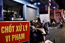 Hà Nội: Xử lý hàng loạt tài xế vi phạm nồng độ cồn trong đêm