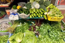 Rau xanh tăng cao, bà nội trợ "giật mình"