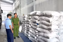 “Độc trắng” từ đường tinh luyện trôi nổi