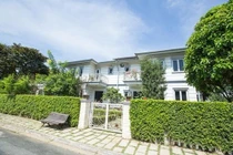 Biệt thự sang trọng của ca sĩ Hồ Quỳnh Hương tại TP HCM