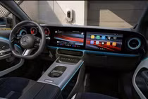 Mercedes-Benz phải thừa nhận - nút bấm vật lý vẫn là chân ái