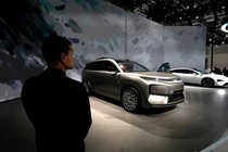 BYD chốt lịch ra mắt SUV cỡ lớn Dynasty-D "đấu" Lynk & Co 900