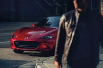 Mazda MX-5 mui trần lộ diện tại Việt Nam, liệu có mở bán chính thức?