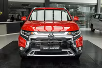 Mitsubishi Outlander đã ngừng bán tại Việt Nam?