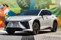 Chi tiết Lexus RZ 2026 mới ra mắt, giá từ 1,2 tỷ đồng
