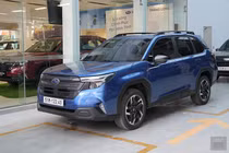 Cận cảnh Subaru Forester 2026 vừa chính thức ra mắt Việt Nam