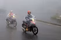 Miền Bắc sắp đón đợt không khí lạnh rất mạnh gây mưa dông, trời rét đậm