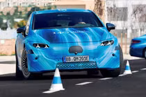 Mercedes EQS sắp nâng cấp lần 3, nội thất gây tranh cãi