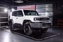 Toyota Land Cruiser FJ 2026 mở cọc tại Việt Nam, khoảng 1,2 tỷ đồng