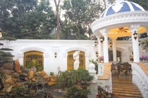 Toàn cảnh biệt thự dát vàng như cung điện giữa lòng Kinh Bắc 