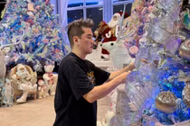 Biệt thự lung linh đón Giáng sinh của Đàm Vĩnh Hưng