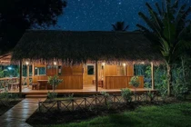 Nhà gỗ đậm chất miền Tây xưa của Huỳnh Anh Tuấn