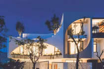 Khám phá ngôi nhà hiện đại lấy cảm hứng từ lá cây