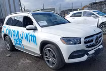Mercedes-Benz GLS 450 bị "đánh ghen" rao bán đấu giá