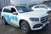 Mercedes-Benz GLS 450 bị "đánh ghen" rao bán đấu giá
