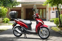 Honda Vision giá rẻ tại Việt Nam bán trăm triệu tại châu Âu