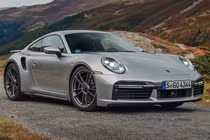 Porsche 911 Turbo 50 Years đặc biệt cập cảng Việt Nam
