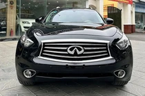 Infiniti QX70 - SUV chạy 10 năm, rao bán gần 1 tỷ ở Việt Nam