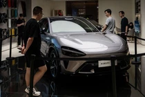 Xiaomi YU7 "cháy hàng", bán 200.000 xe chỉ sau 3 phút