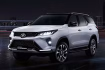 Mẫu SUV Toyota Fortuner hybrid tiết kiệm nhiên liệu thế nào?
