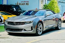 Chevrolet Camaro RS Convertible hàng hiếm bán 2,29 tỷ đồng