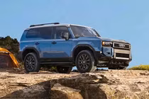 Toyota Land Cruiser Prado phiên bản mild hybrid ra mắt