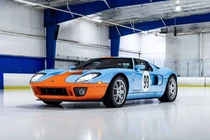 Ngắm siêu xe Ford GT huyền thoại cực hiếm nổi tiếng đấu giá
