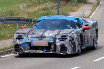 Siêu xe kế nhiệm SF90 của Ferrari lắp 3 động cơ, mạnh hơn 1.000 mã lực