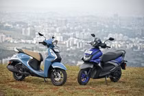  Yamaha ra mắt xe ga Fascino và RayZR hybrid tiết kiệm xăng, giá rẻ