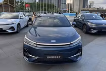 Geely Galaxy A7 ra mắt toàn cầu từ 327 triệu đồng, chạy tới 2.100km