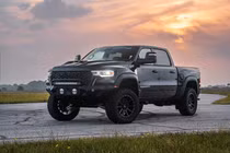 Ngắm siêu bán tải Ram 1500 RHO độ Hennessey công suất tới 700 mã lực