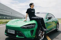 Xiaomi YU7 chưa bán đã "cháy hàng", CEO khuyên khách đừng mua?