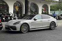 Porsche Panamera Turbo S được "Qua" Vũ đập hộp 15 tỷ chưa lái đã bán