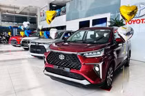 Thị trường ôtô Việt tràn ngập ưu đãi, giảm giá trước Tết Nguyên đán