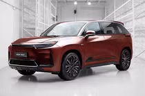 SUV điện Toyota bZ Highlander 2027 lộ diện, chờ ngày ra mắt
