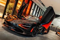 McLaren 750S Spider MSO Orange Coriolis độc bản giá 29,4 tỷ đồng "nam tiến"
