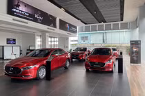 Mazda3 một mình gánh doanh số phân khúc sedan cỡ C đầu năm 2026