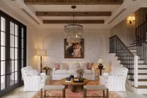 Biệt thự mới đậm chất cổ điển của Đình Tú - Ngọc Huyền