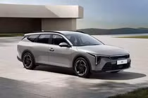  Kia K4 Sportswagon 2026 mới ra mắt có gì hay?