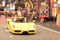 Ferrari Enzo từng của nhà sưu tập quá cố Phil Bachman gần 430 tỷ đồng