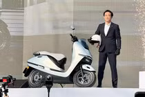 Honda UC3 chính thức ra mắt Việt Nam - xe máy điện chạy 120km/sạc