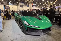 Hãng máy hút bụi Trung Quốc ra mắt siêu xe mạnh 1.876 mã lực