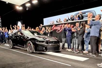 Chiếc Ford Mustang Dark Horse SC đầu tiên có giá tới hơn 32 tỷ đồng