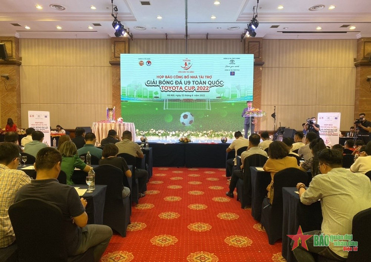 Quang cảnh buổi họp báo.