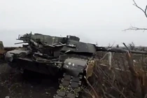 Ukraine đã hết xe tăng Mỹ, Nga cũng phải dùng đến tăng T-62