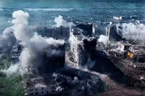 Donetsk bùng nổ, Pokrovsk biến thành bản sao thu nhỏ của chiến dịch Kursk 