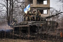 Nga đẩy lùi cuộc phản công của Ukraine, giữ vững gọng kìm ở bắc Pokrovsk