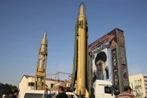 Hai lữ đoàn tên lửa Iran tung đòn tấn công trả đũa Israel