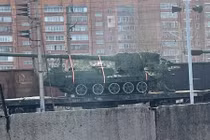 UAV Ukraine phá hủy 4 siêu pháo Koksan của Nga