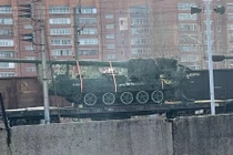 UAV Ukraine phá hủy 4 siêu pháo Koksan của Nga